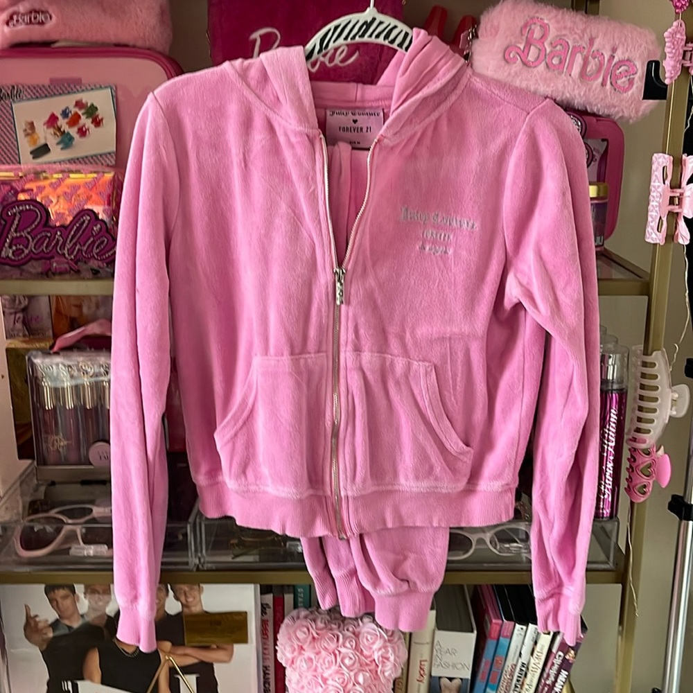 Juicy Couture x Forever 21 Bubblegum Pink Jogger track Set (Gently Used)